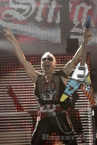 SCORPIONS - 2014-09-13 - LA COURNEUVE - Parc Departemental - Grande Scene - 